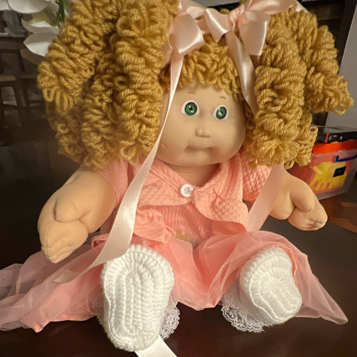Cabbage patch doll one tooth
